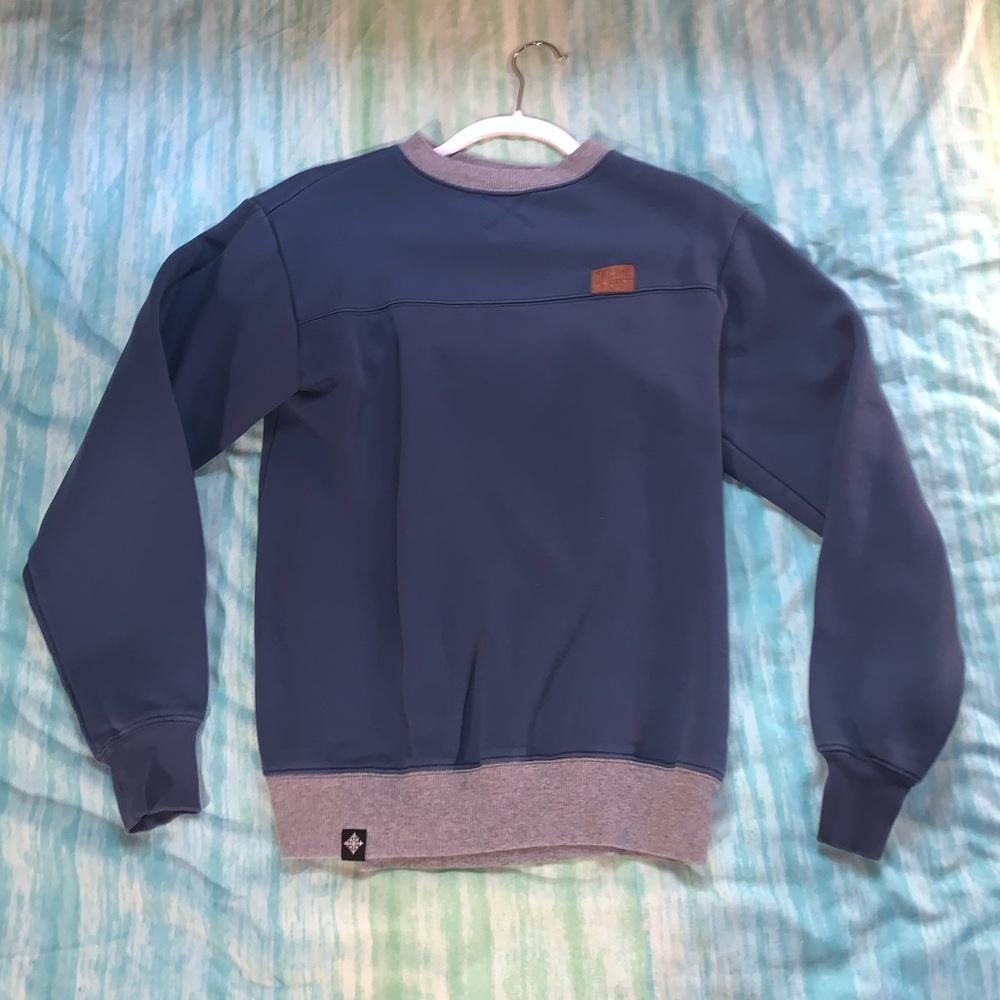 Ski The East blue sweatshirt